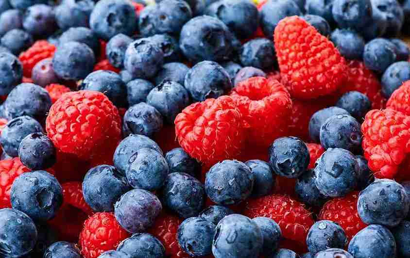 Benefits of Berries for Skin